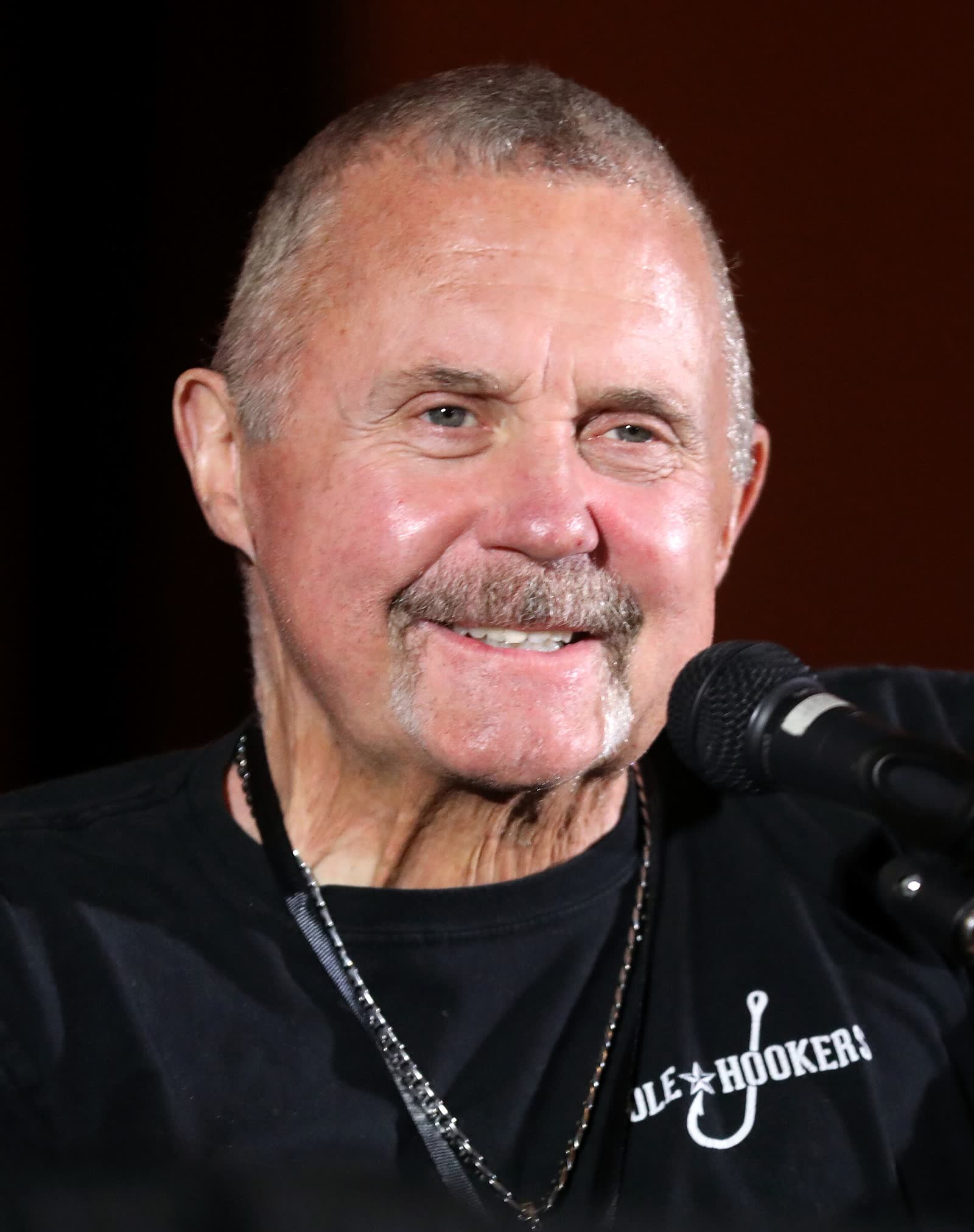 Kane Hodder em uma convenção de fãs
